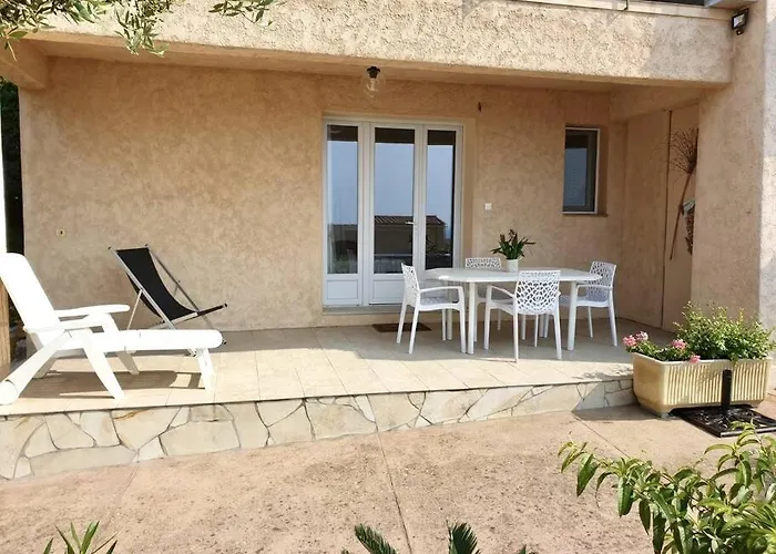 En Rez De Vue Monticello